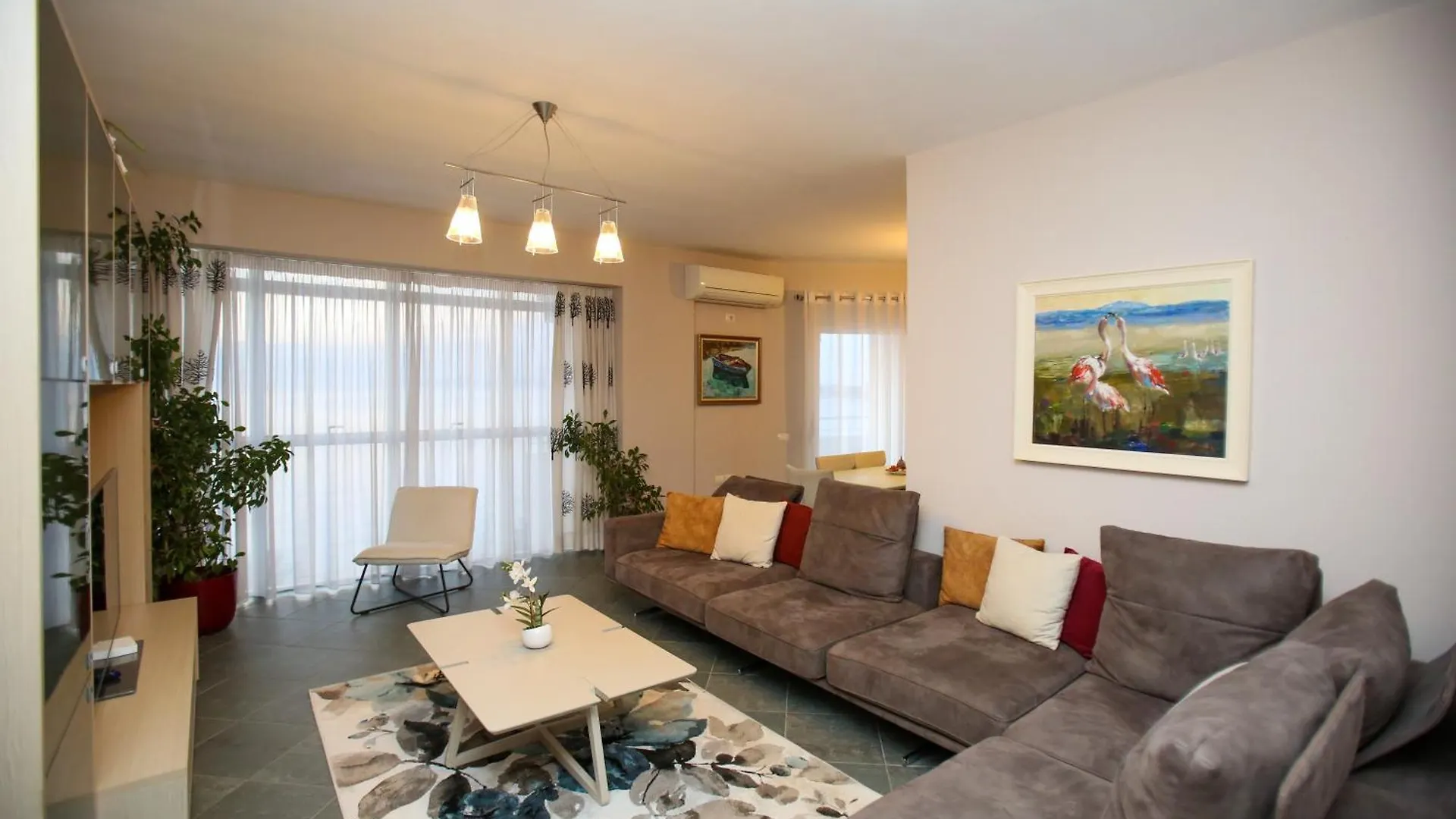 Imperial Visar Apartment Hannover Wlora 0*,  Albania