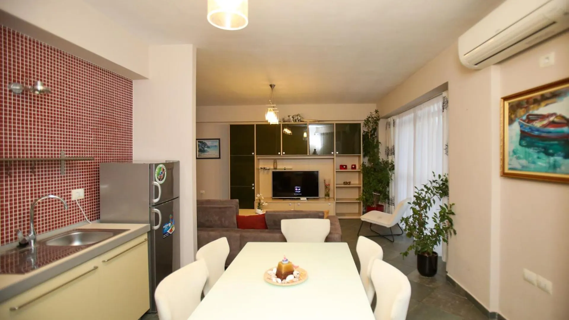 Imperial Visar Apartment Hannover Vlorë