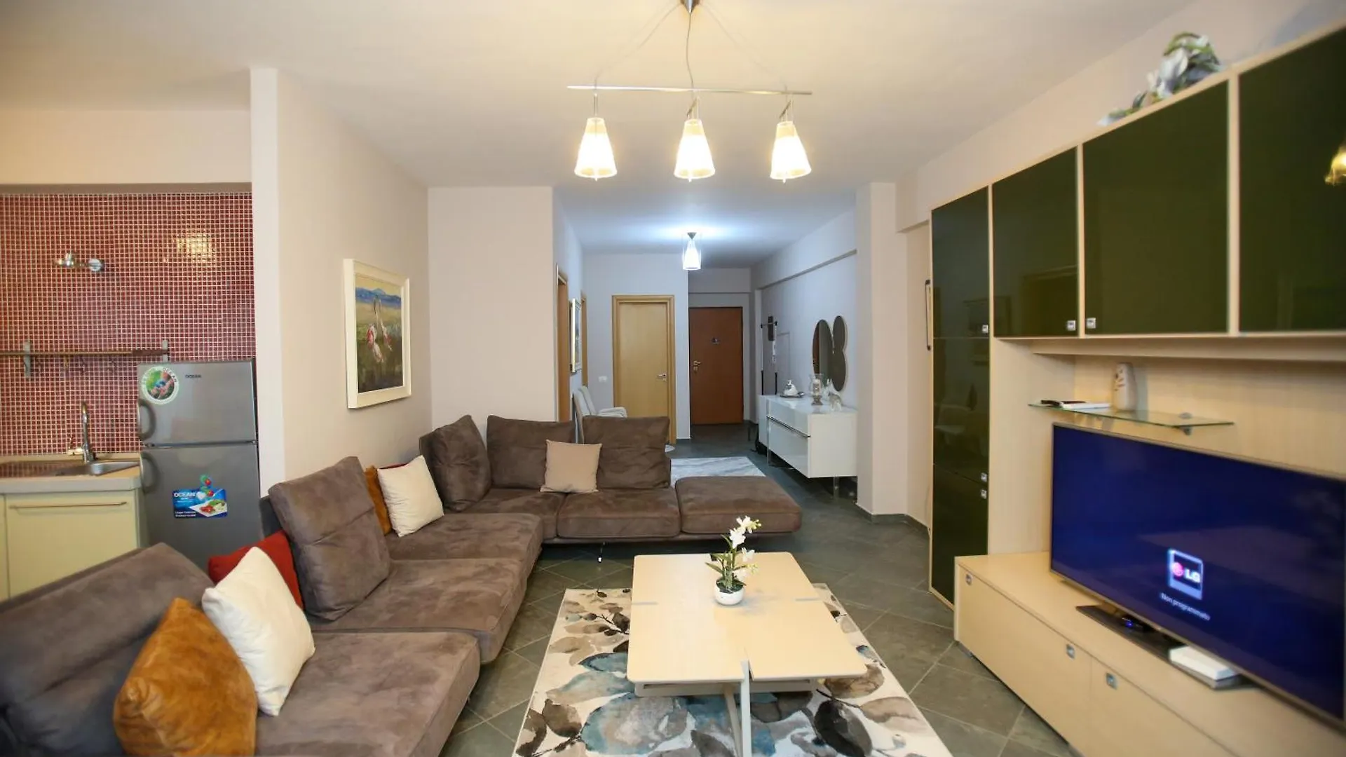 Imperial Visar Apartment Hannover Vlorë
