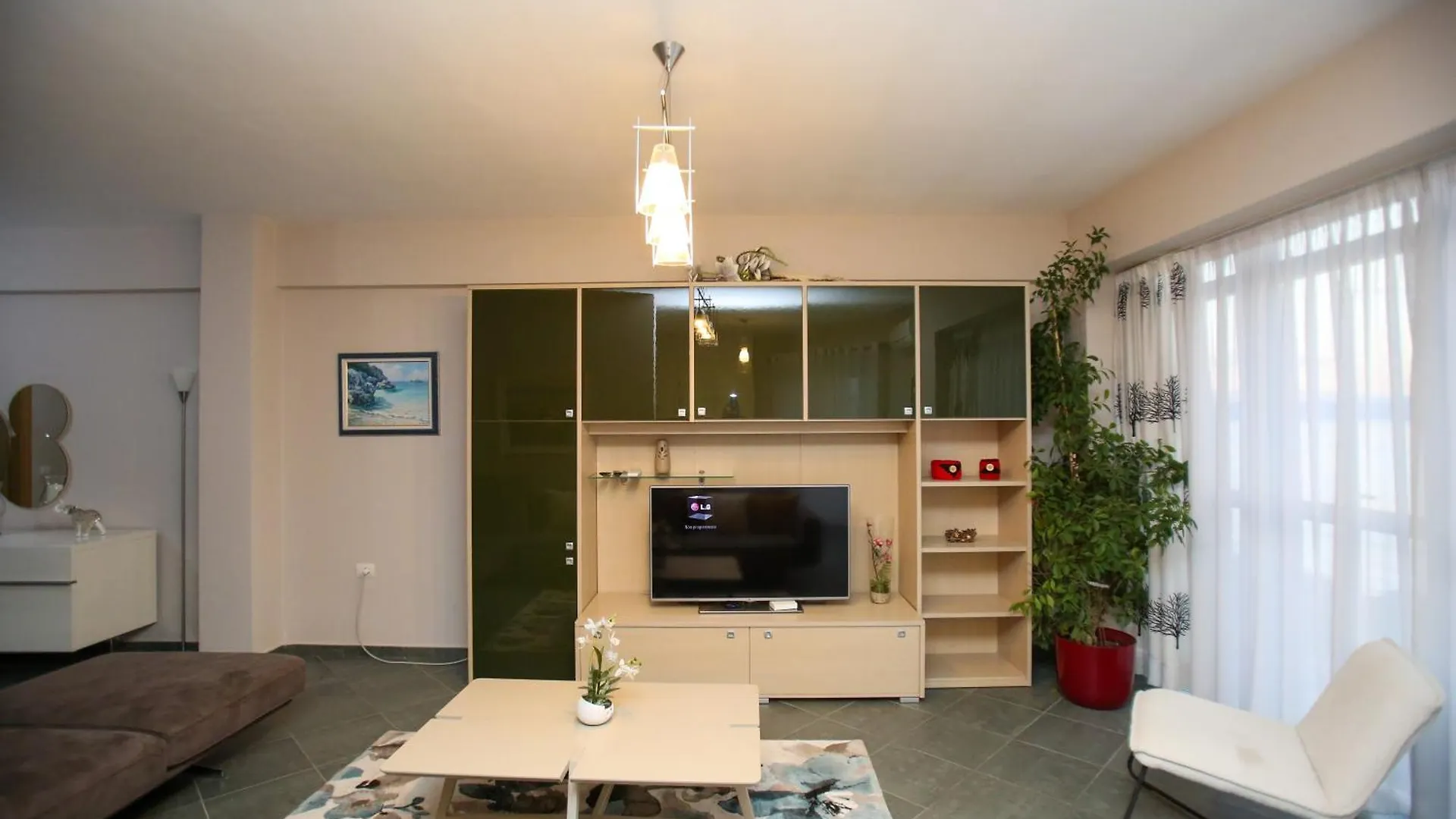 Imperial Visar Apartment Hannover Vlorë